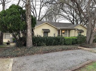 604 Lucas Dr, Grapevine, TX 76051