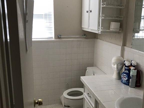 5th image of 2508 Burnett Dr