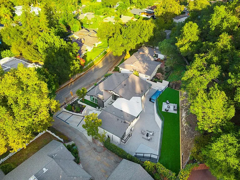 3873 Royal Woods Dr — Photo 55