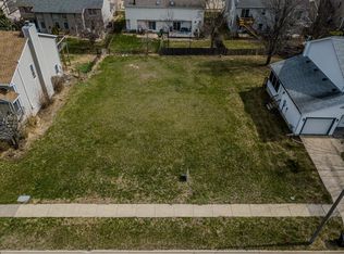 1300/1302 Henry Normal St, Normal, IL