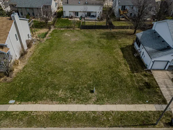 1300/1302 Henry Normal St, Normal, IL 61761