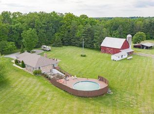 5250 Raccoon Creek Rd NE, Corydon, IN 47112