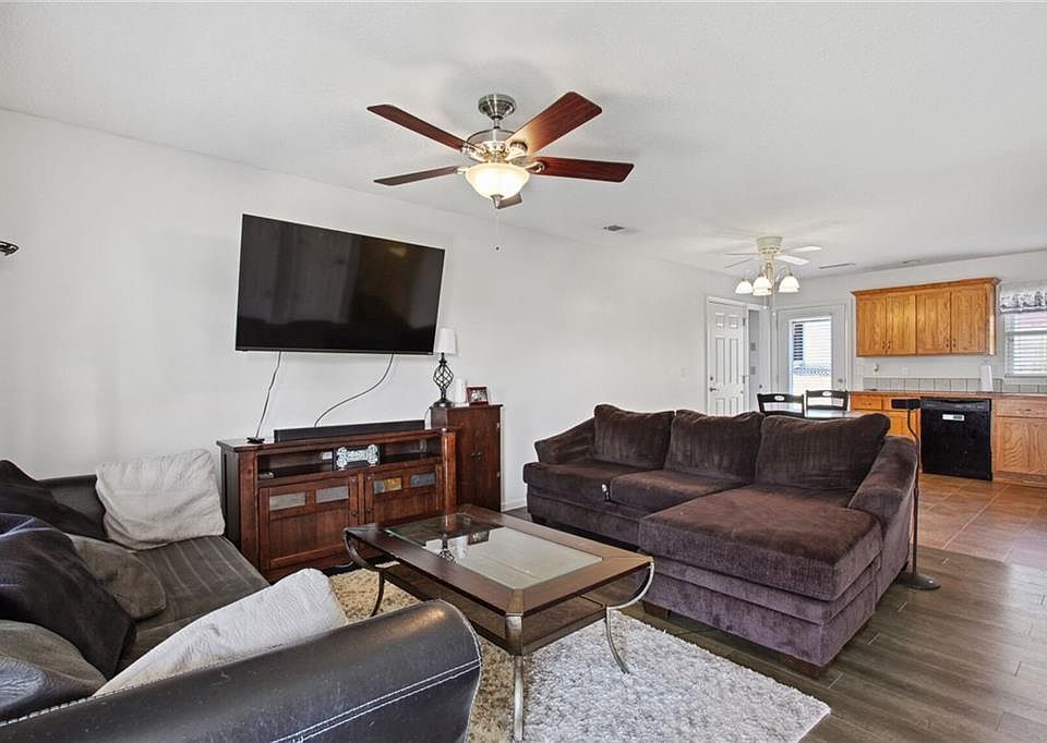 709 Hidden Meadows Ct, Paola, KS 66071 Zillow