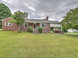 300 Fairfield Dr, Bristol, TN 37620