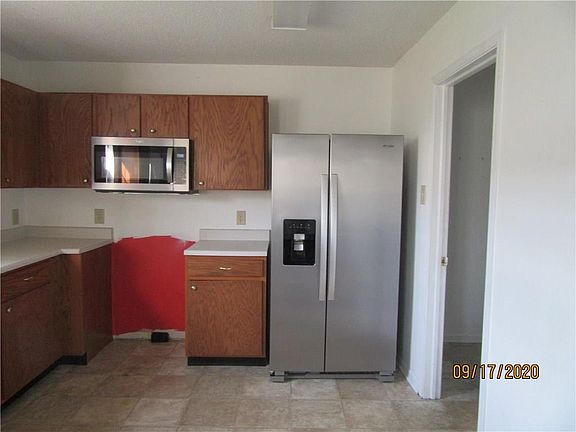 4th image of 10797 Miller Dr