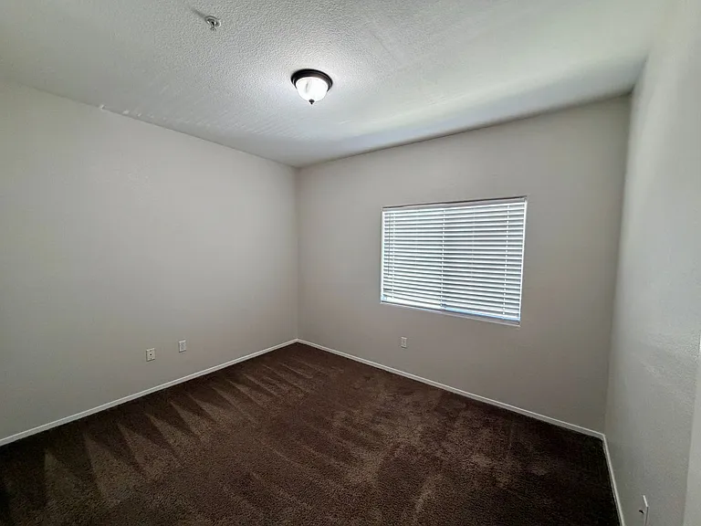 2291 W Horizon Ridge Pkwy #6231 — Photo 15