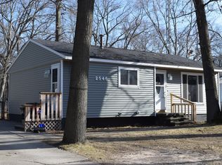 2546 Wesley Ave, Muskegon, MI 49442