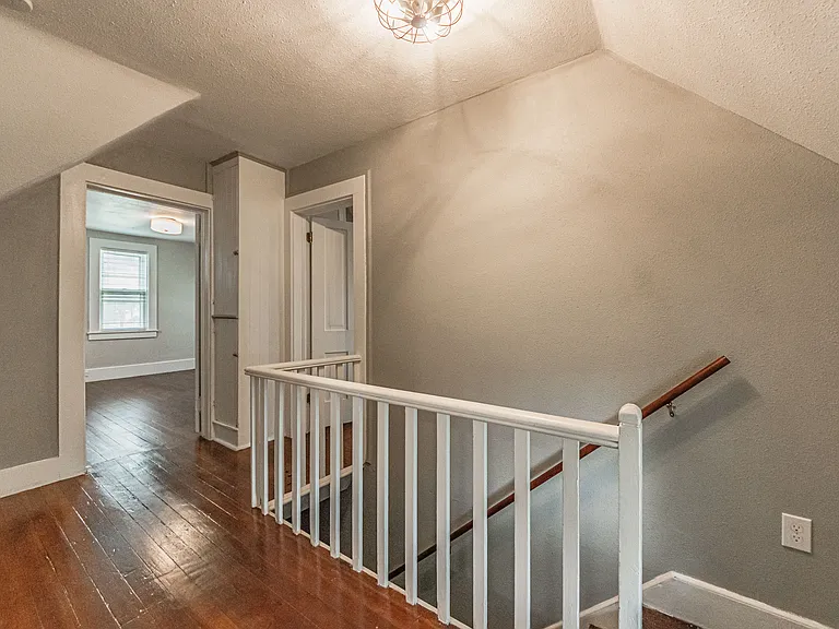 738 E Cimarron St — Photo 24