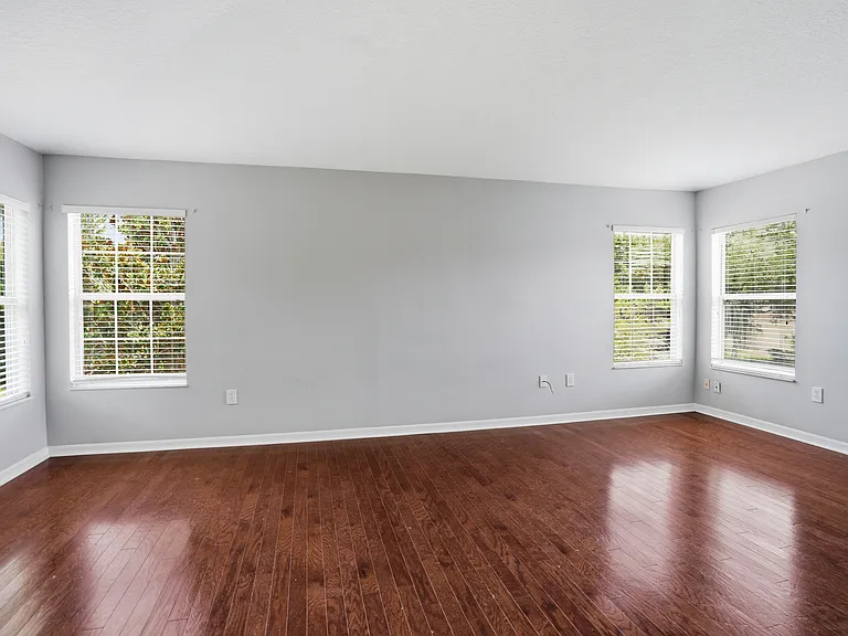 9913 Edmonton Dr #1 — Photo 4