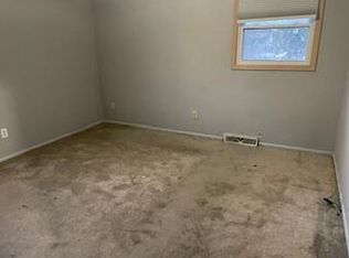 1935 Highland Ave, Waukesha, WI 53186