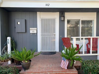 182 Brookline Ln, Costa Mesa, CA, 92626