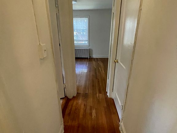 2nd image of 8306 Garland Ave #5