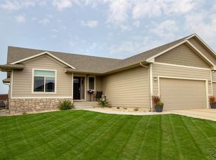 620 W Highpointe St, Tea, SD 57064