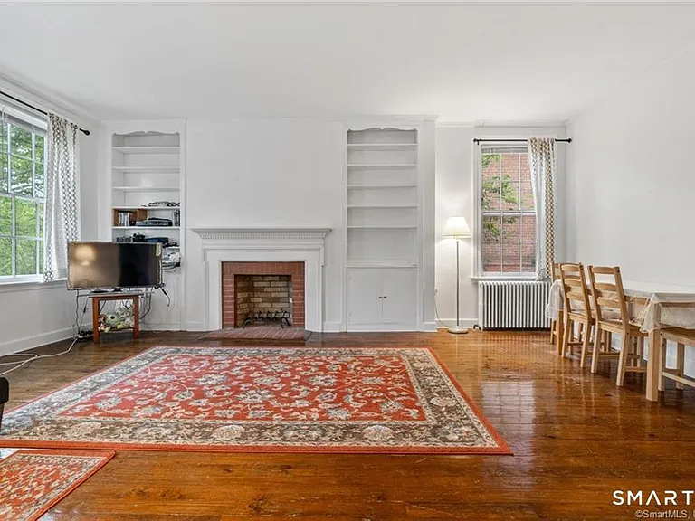 239 Bradley St #2 — Photo 2