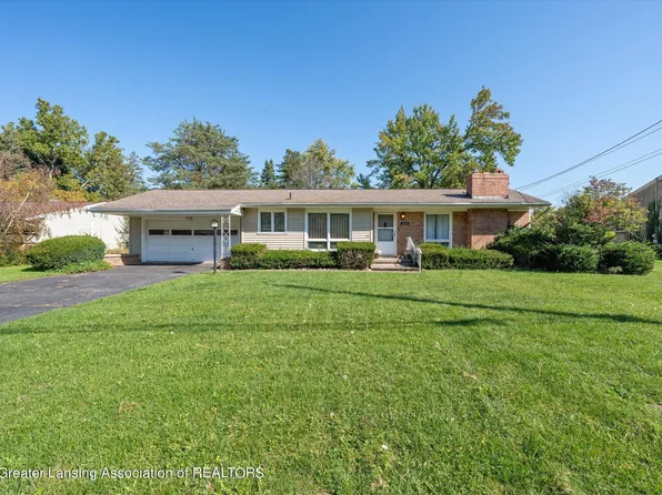 2214 Kuerbitz Dr, Lansing, MI 48906