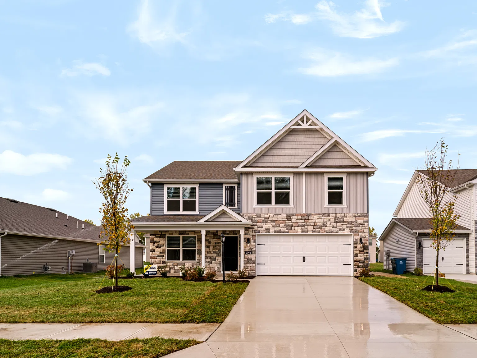 5 bed, 2600 sqft, $2,800 — Photo 1