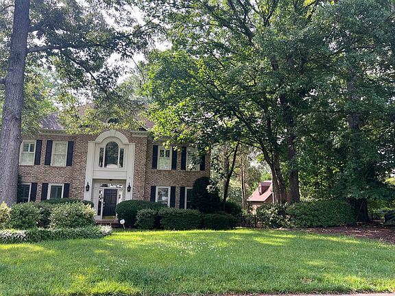 2nd image of 2417 Summerlake Rd