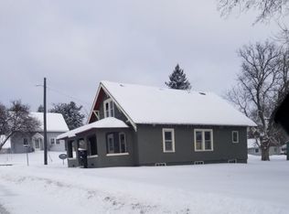 624 NW 7th Ave, Grand Rapids, MN 55744