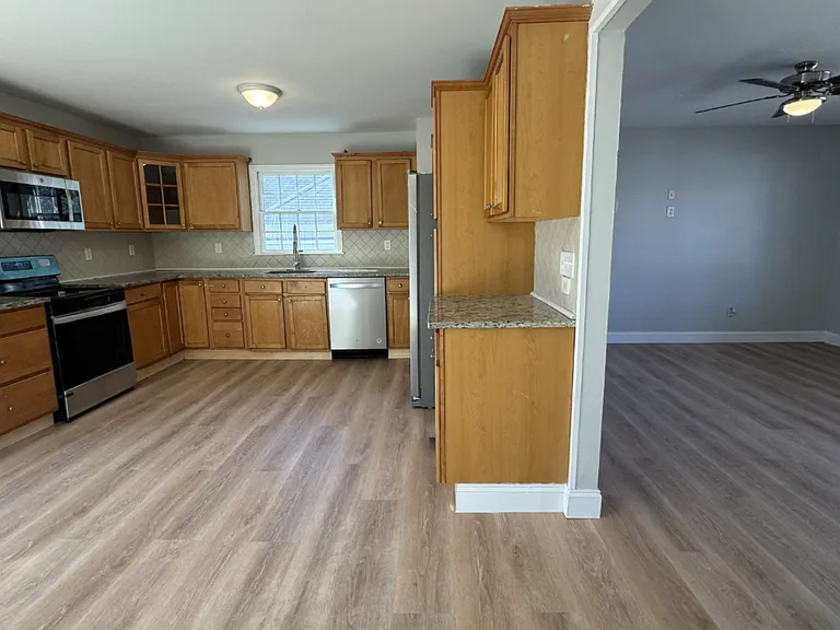 80 Morningside Ave — Photo 21