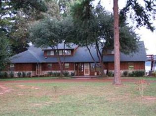 203 Becker Ln, Hemphill, TX 75948
