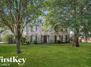 8903 Forest Breeze Dr, Cordova, TN 38018