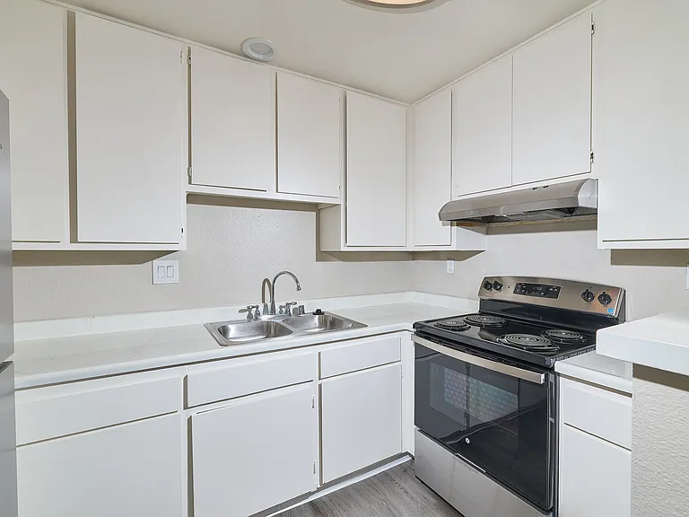 Parkview Terrace — Photo 12
