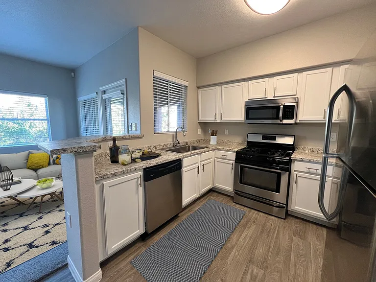 Morningstar Apartments — Photo 23