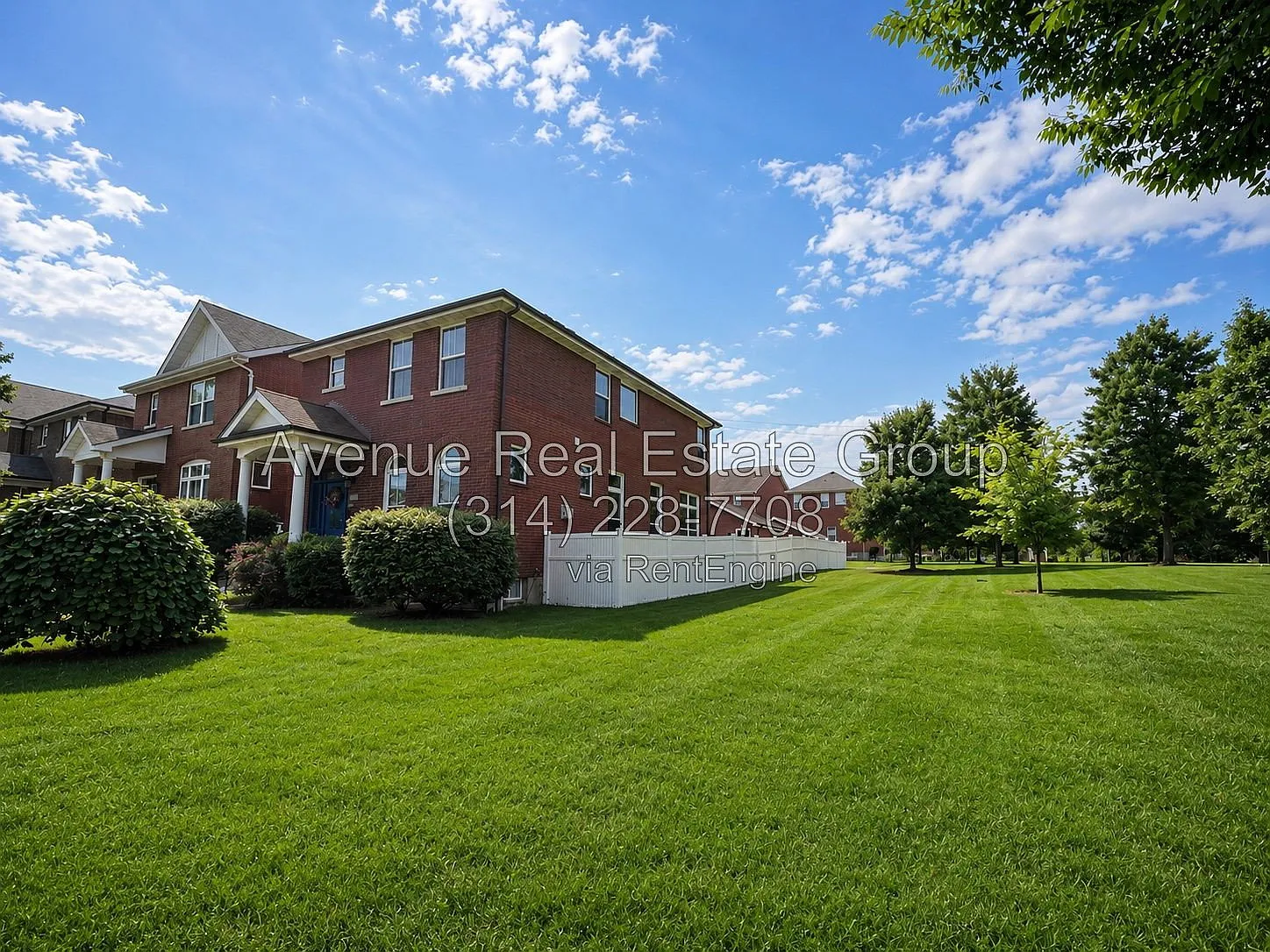 3 bed, 3.5 bath, 1920 sqft, $4,750 — Photo 2