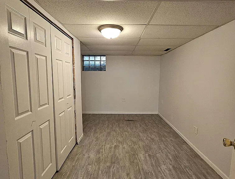 6914 Baring Ave — Photo 10