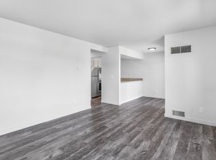 4517 Glenn Way SW APT 306, Seattle, WA 98116