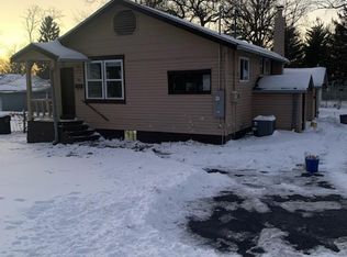 265 N Lafayette St #A, Florissant, MO 63031