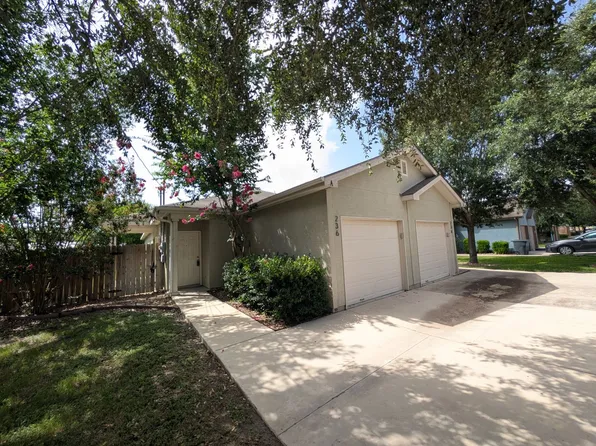 236 Anne Louise Dr #A, New Braunfels, TX 78130