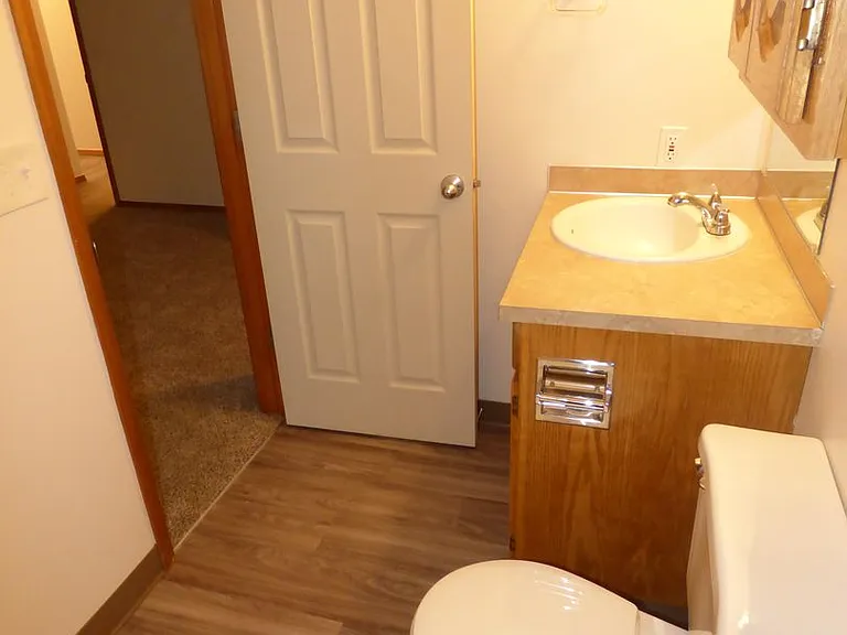 5699 Waln Creek Ct S — Photo 39