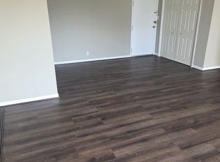 6011 Emerson St APT 401, Bladensburg, MD 20710