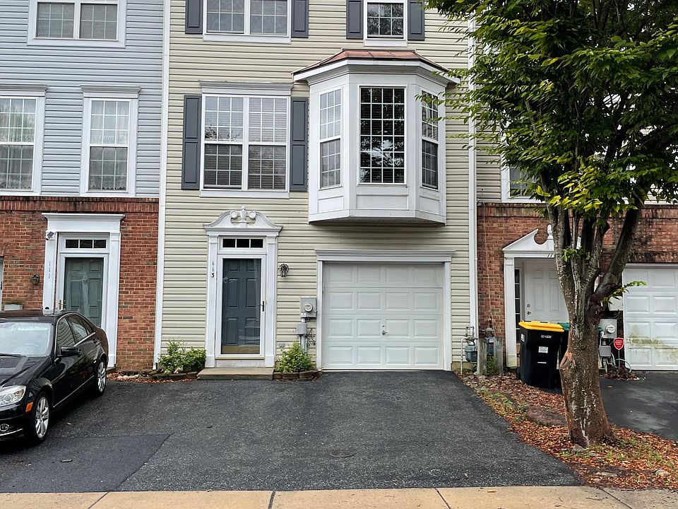 1st image of 113 Creekmont Ct