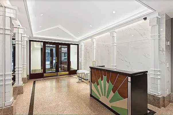 Rented by REAL New York | media 11