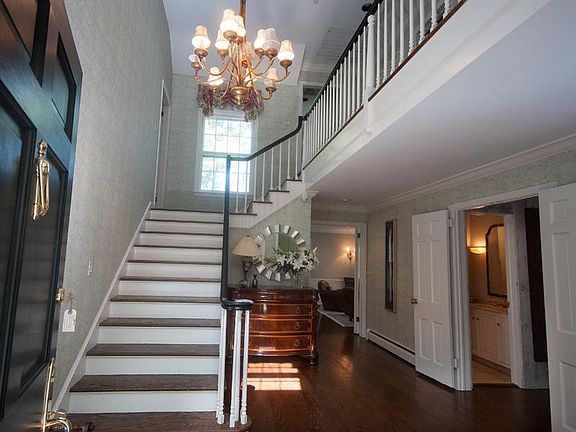 Elegant Foyer