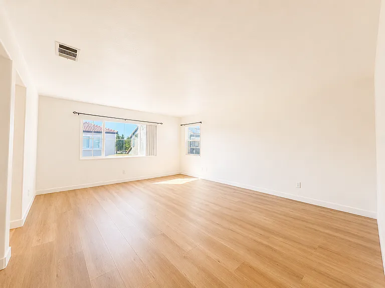 4420 Cloudywing Rd — Photo 19