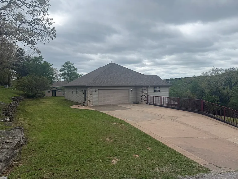 19 Oak Creek Cir — Photo 10