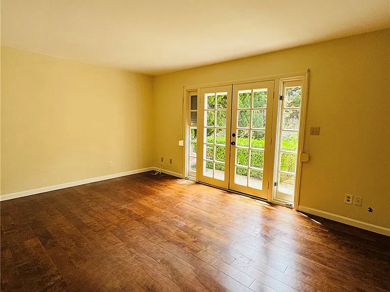 9432 Rambler Dr — Photo 10