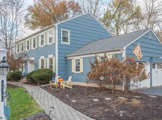 11 Ironwood Rd, Morristown, NJ 07960