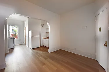 Rented by BSRG Realty