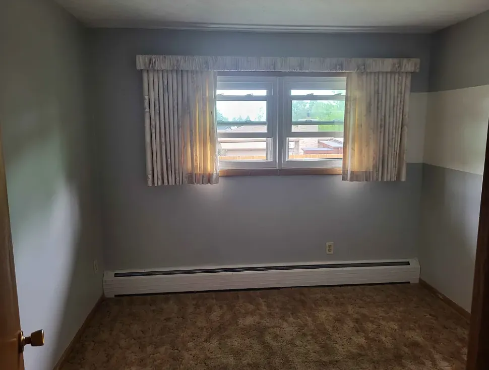 3 bed, 1727 sqft, $725 — Photo 4