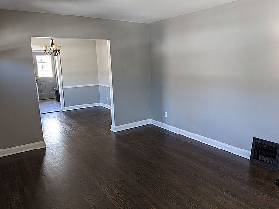 4th image of 456 Goethe Ave