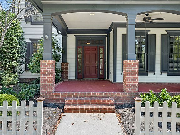 4th image of 1184 Westhaven Blvd