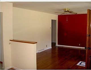 4th image of 184-186 Cottage St