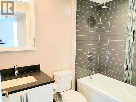 5th image of 316 Bruyere St Unit 414