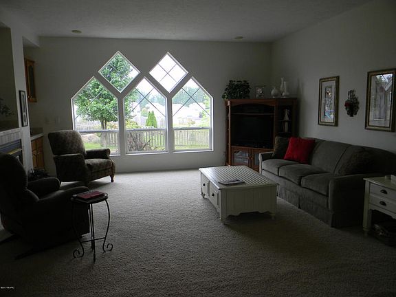 2nd image of 5756 Coddington Ln