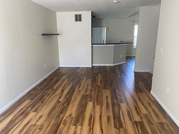 2nd image of 7432 Cayman Ln