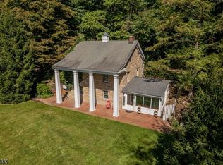 7 Neill Ln, Flanders, NJ 07836